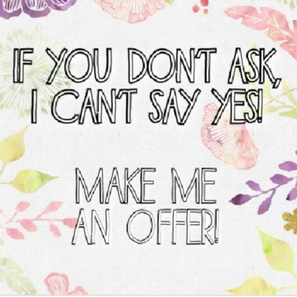 Bundle or submit an offer☺️💕